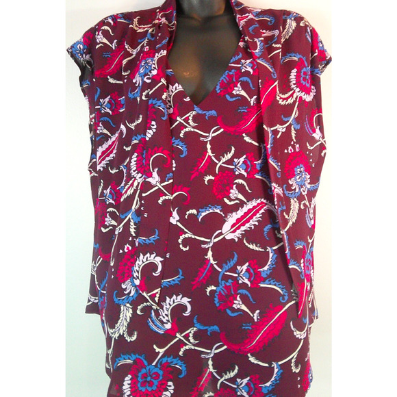 Ann Taylor Factory Women's XL Short Sleeve V-neck with Tie Maroon Floral Blouse - Picture 3 of 7